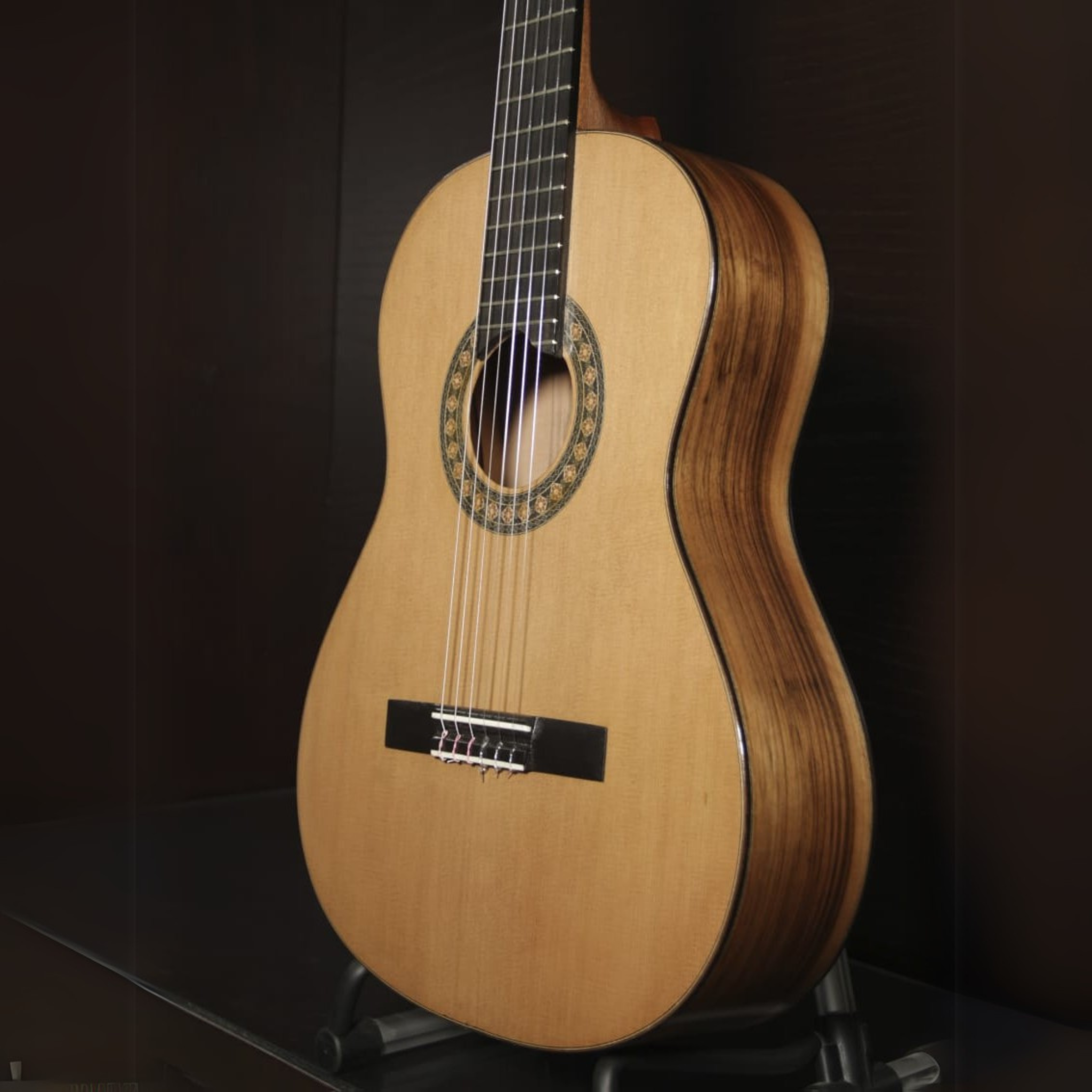 Robert Wissam Ram Model - Canadian Cedar