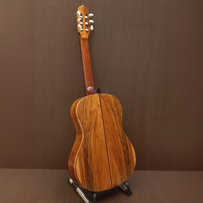 Robert Wissam Ram Model - Aged Split German Spruce